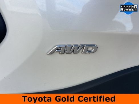 Certified 2020 Toyota RAV4 Limited image 6
