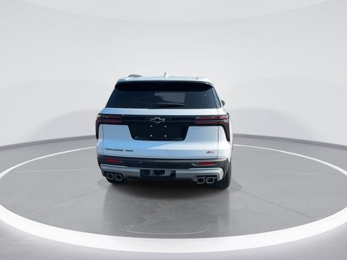 Used 2026 Chevrolet Traverse Z71 w/ Enhanced Driving Package AWD/4WD image 8