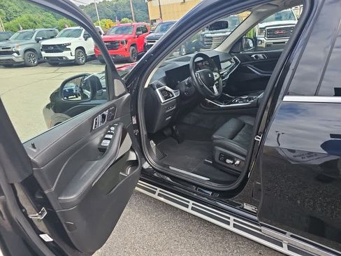 Used 2024 BMW X7 xDrive40i image 15