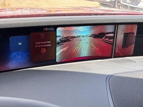 New 2025 Lincoln Nautilus Premier w/ Equipment Group 102A image 23