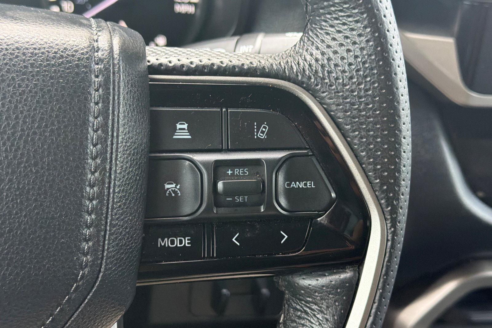 Used 2024 Toyota Tundra SR5 w/ TRD Off-Road Package AWD/4WD image 30