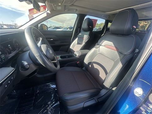 Certified 2025 Nissan Kicks SR w/ SR Premium Package image 13