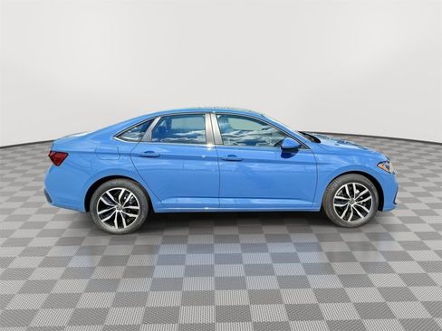 New 2025 Volkswagen Jetta SE image 1