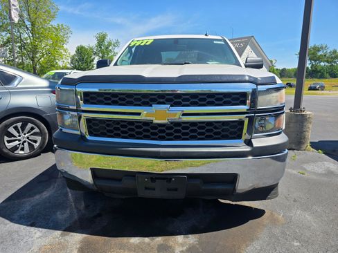 Used 2014 Chevrolet Silverado 1500 W/T RWD image 2