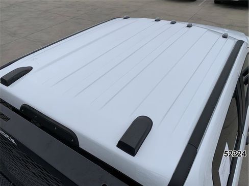 Used 2024 Ford F550 Crew Cab image 8