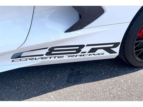 Used 2024 Chevrolet Corvette Stingray Preferred Cpe w/ Z51 Performance Package RWD image 7