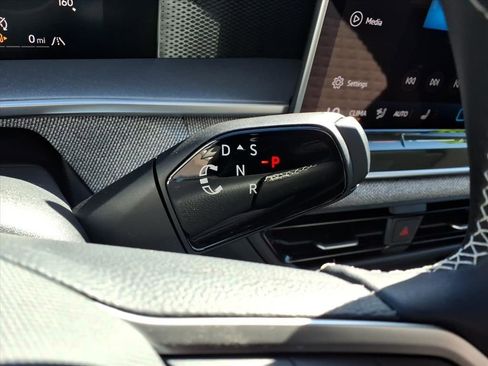 New 2025 Volkswagen Tiguan S image 16