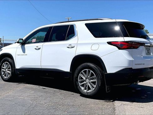 Used 2023 Chevrolet Traverse LT AWD/4WD image 5