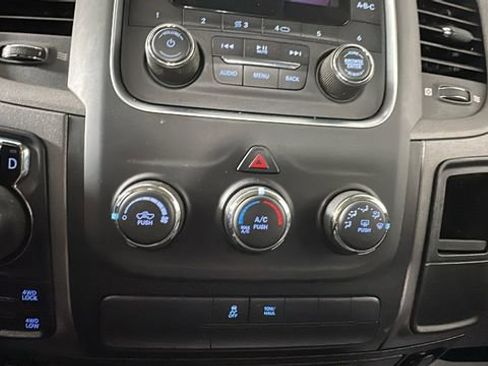 Used 2019 RAM 1500 Express image 26