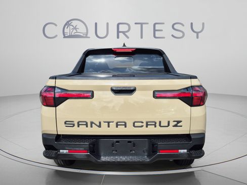 Certified 2023 Hyundai Santa Cruz SEL w/ Activity Package FWD image 4