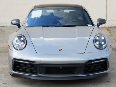 Used 2024 Porsche 911 Carrera T RWD image 47