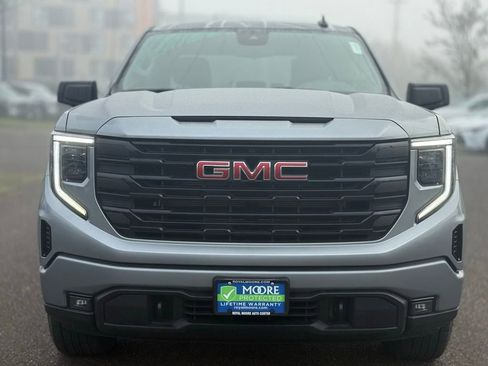 Used 2026 GMC Sierra 1500 Elevation image 8