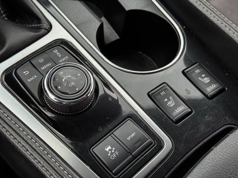 Used 2022 Nissan Maxima SV w/ Floor Mat Group image 23