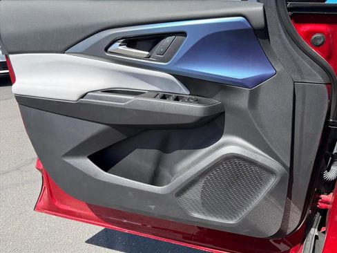 New 2026 Chevrolet Equinox EV LT AWD/4WD image 9