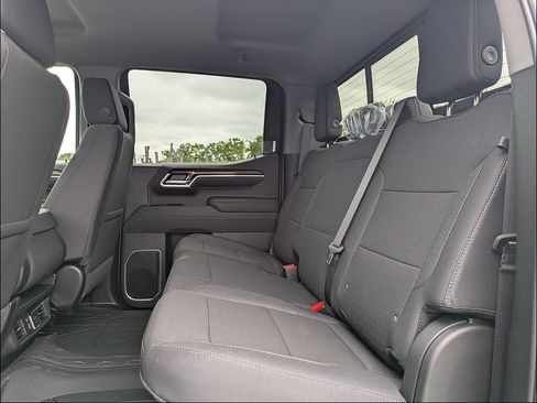 New 2026 Chevrolet Silverado 1500 LT w/ Safety Package RWD image 15