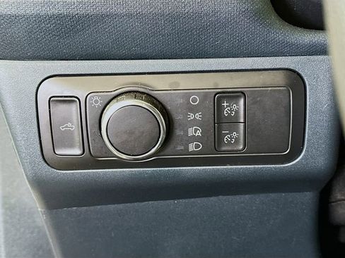 Used 2022 Ford Maverick XL image 11