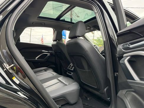 Used 2025 Audi Q5 Premium w/ Convenience Package AWD/4WD image 24