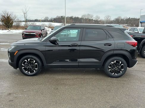Certified 2023 Chevrolet TrailBlazer LT w/ Convenience Package image 2