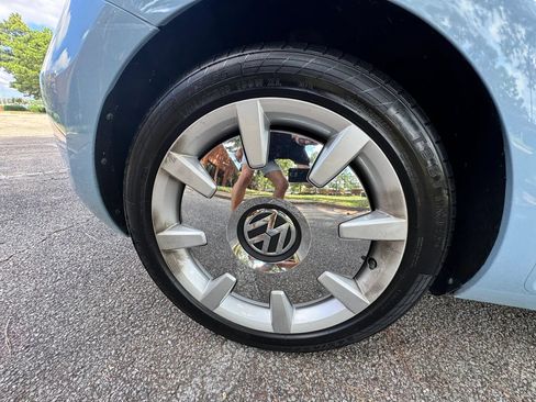 Used 2013 Volkswagen Beetle 2.5 FWD image 36