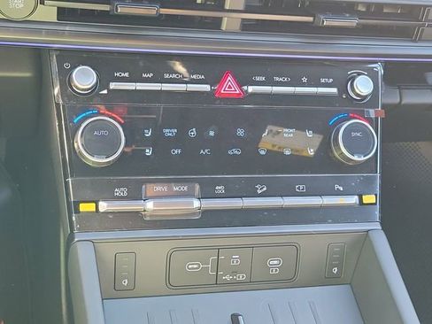 New 2026 Hyundai Santa Fe Calligraphy image 11