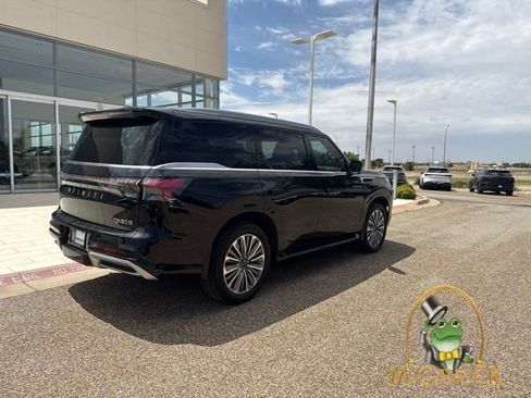 Used 2025 INFINITI QX80 Sensory AWD/4WD image 5
