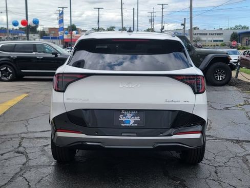 Certified 2026 Kia Sportage SX AWD/4WD image 7