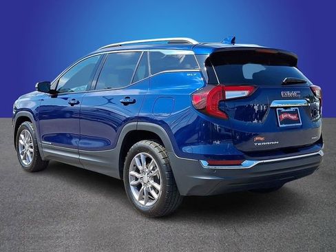 Used 2022 GMC Terrain SLT AWD/4WD image 6