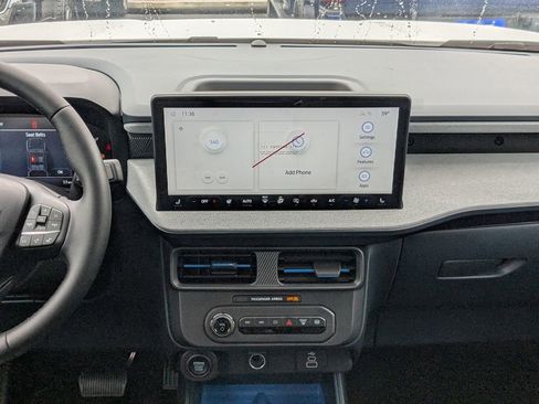 New 2025 Ford Maverick XLT w/ XLT Luxury Package image 19