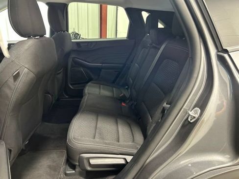 Used 2025 Ford Escape Active AWD/4WD image 17