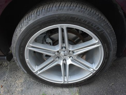 Used 2018 Lincoln Navigator Select RWD image 30