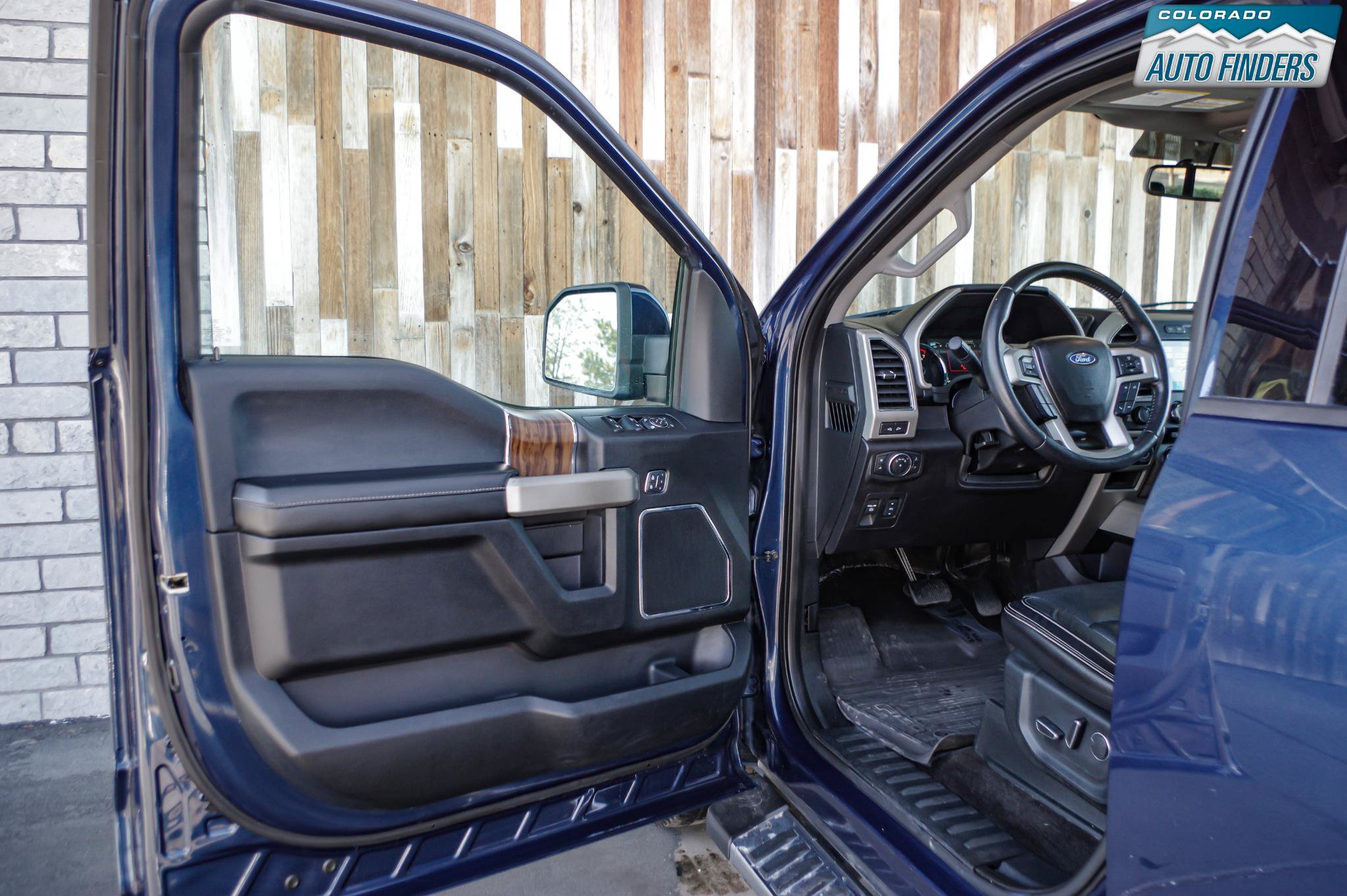Used 2018 Ford F150 Lariat w/ Equipment Group 501A Mid AWD/4WD image 10