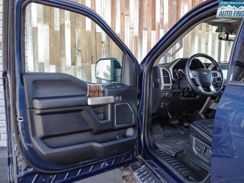 Used 2018 Ford F150 Lariat w/ Equipment Group 501A Mid AWD/4WD image 10