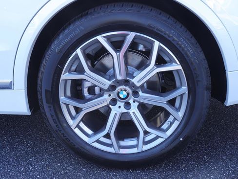 New 2026 BMW X7 xDrive40i image 45