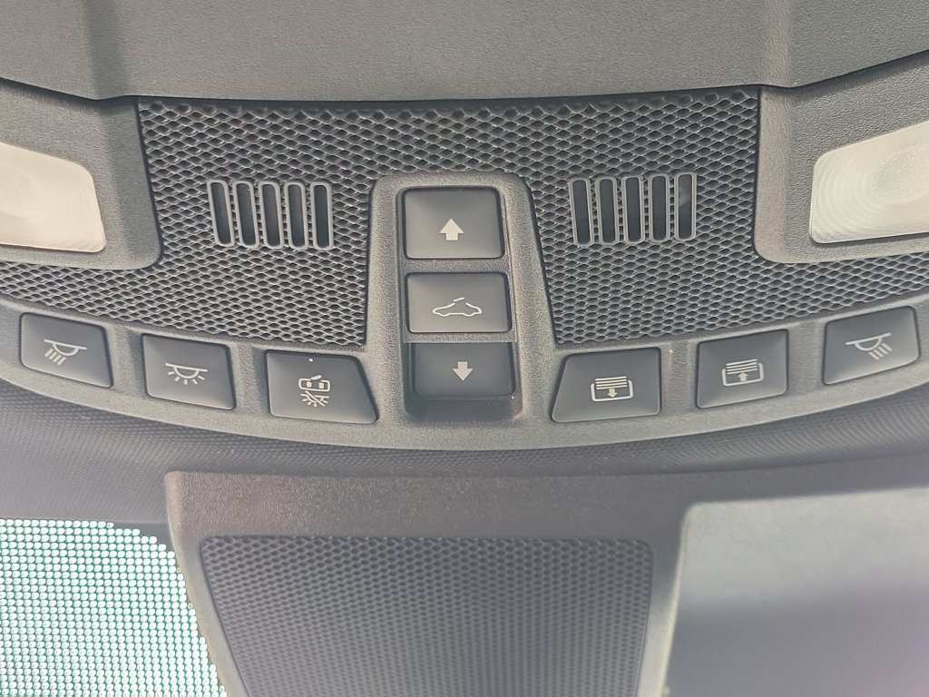 Used 2019 Ford F150 Lariat w/ Equipment Group 502A Luxury AWD/4WD image 37