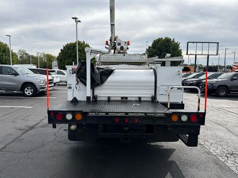 Used 2012 Ford F550 XL w/ PWR Equipment Group image 7