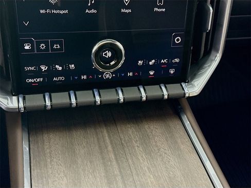 New 2026 GMC Acadia Denali Ultimate w/ LPO, Floor Liner Package image 11