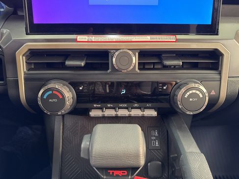 New 2026 Toyota Tacoma TRD Off-Road image 25