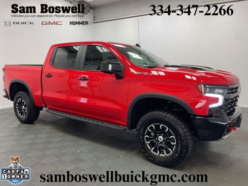 Used 2025 Chevrolet Silverado 1500 ZR2 w/ Technology Package AWD/4WD image 1