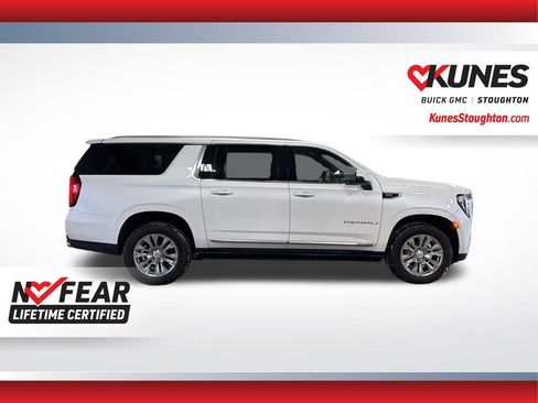 Used 2023 GMC Yukon XL Denali w/ Max Trailering Package image 13