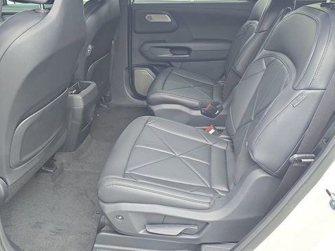 New 2027 Kia Telluride SX FWD image 17
