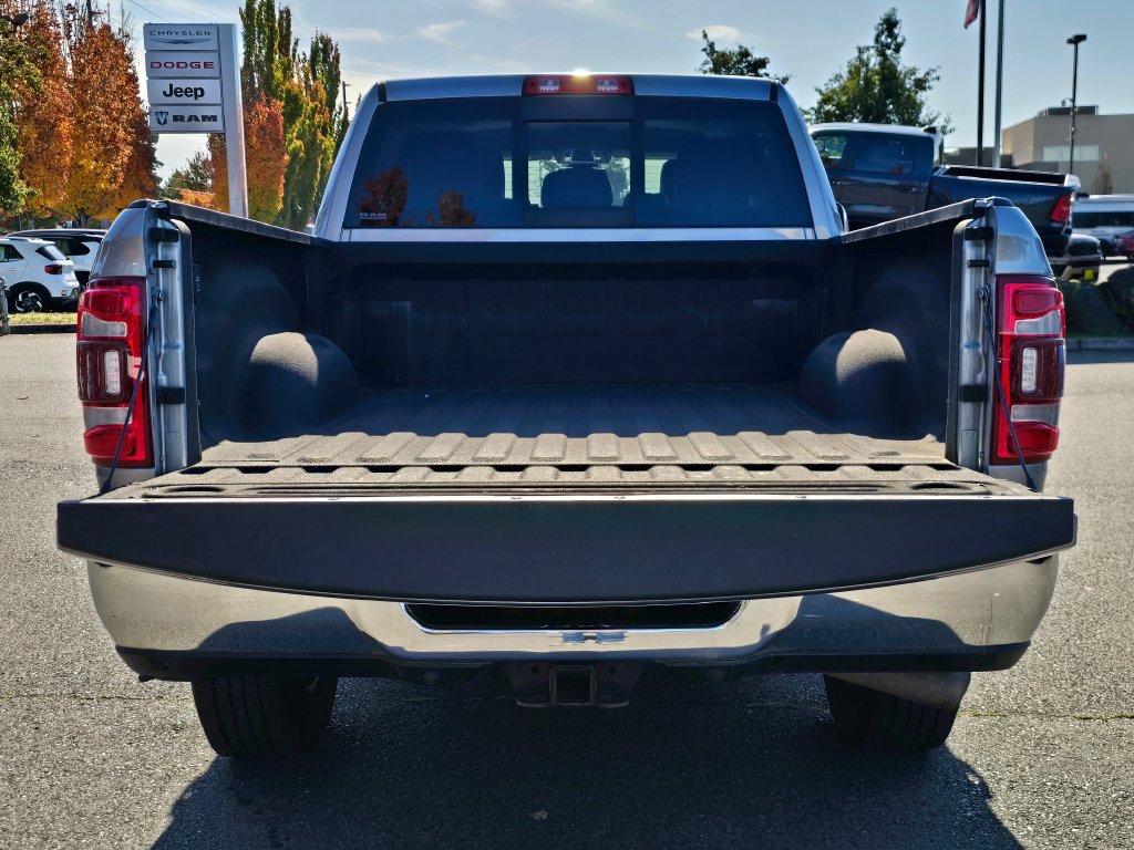 Used 2022 RAM 3500 Laramie AWD/4WD image 16