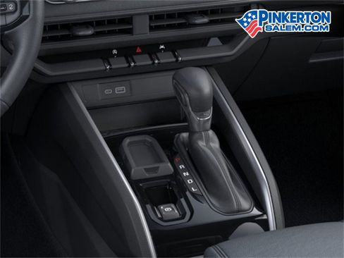 New 2024 Chevrolet Colorado LT w/ LT Convenience Package II image 23