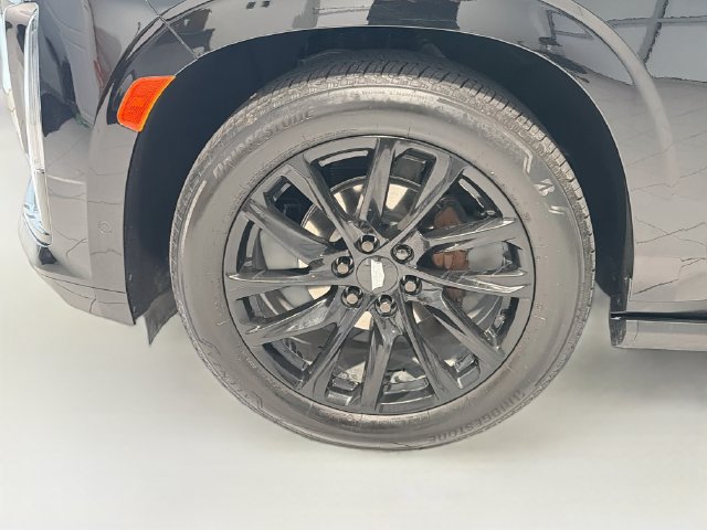 Used 2024 Cadillac Escalade Sport Platinum w/ LPO, ONYX Package AWD/4WD image 27
