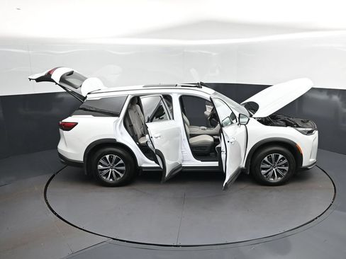 Certified 2026 INFINITI QX60 Pure w/ Cargo Package FWD image 51