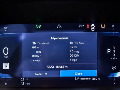 Certified 2025 Volvo V60 B5 Cross Country Plus image 13