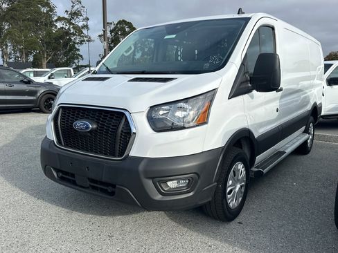 Used 2025 Ford Transit 250 Low Roof w/ Exterior Upgrade Package RWD image 2