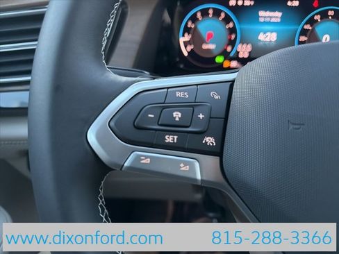 New 2026 Volkswagen Atlas SE image 15