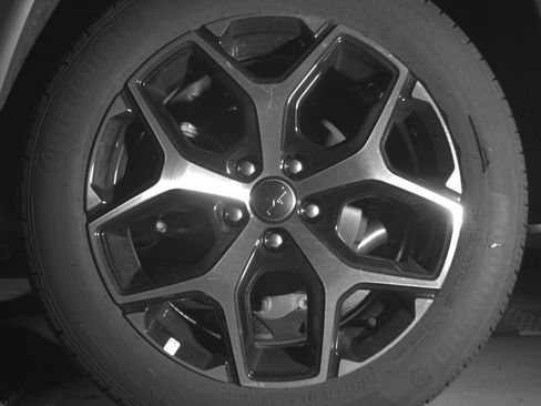 Used 2025 Jeep Compass Limited image 14