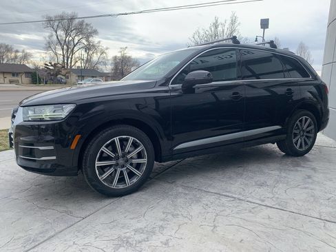 Used 2017 Audi Q7 3.0T Premium Plus w/ Premium Plus Package image 4