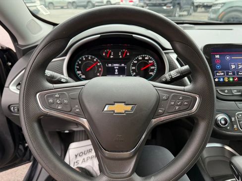 Used 2024 Chevrolet Malibu LT image 15